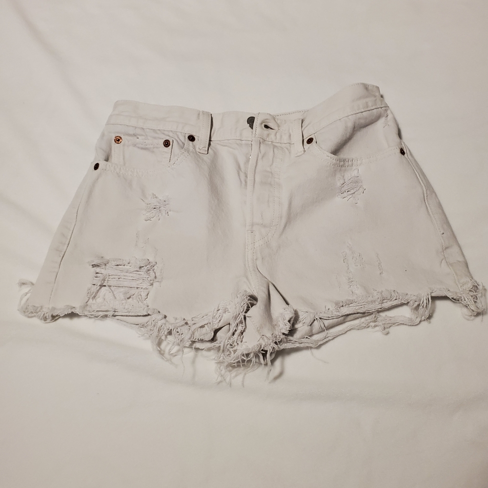 Levi's White Shorts